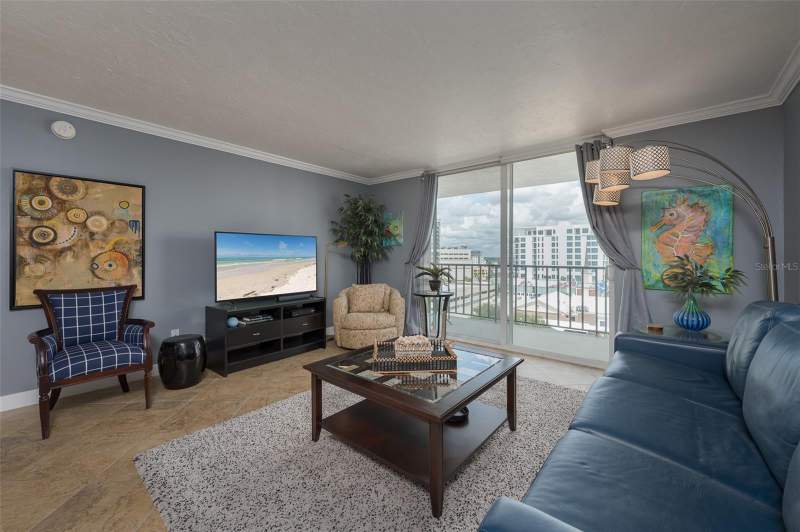 1 bedroom Condominium at 101 S Gulfstream Avenue #12C, Dolphin Tower, Sarasota — photo 3