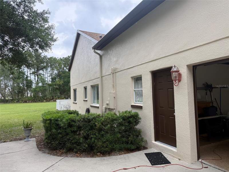 5 bedroom Single Family Residence at 31405 BEAR POND DRIVE, WEKIVA ESTATES RUN, SORRENTO — photo 4