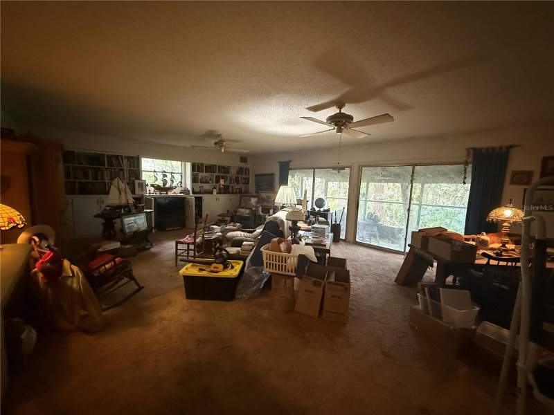 3 bedroom Single Family Residence at 37315 Beach Drive, Silver Lake Park, Umatilla — photo 2