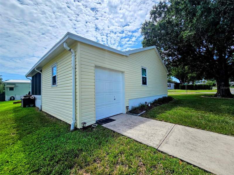 2 bedroom Single Family Residence at 1223 Tarpon Lane, The Villages, Lady Lake — photo 3
