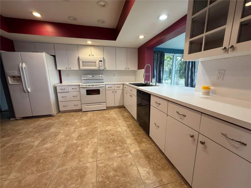 4 bedroom Single Family Residence at 4339 S Bay Circle, Waterway Estates, North Fort Myers — photo 5