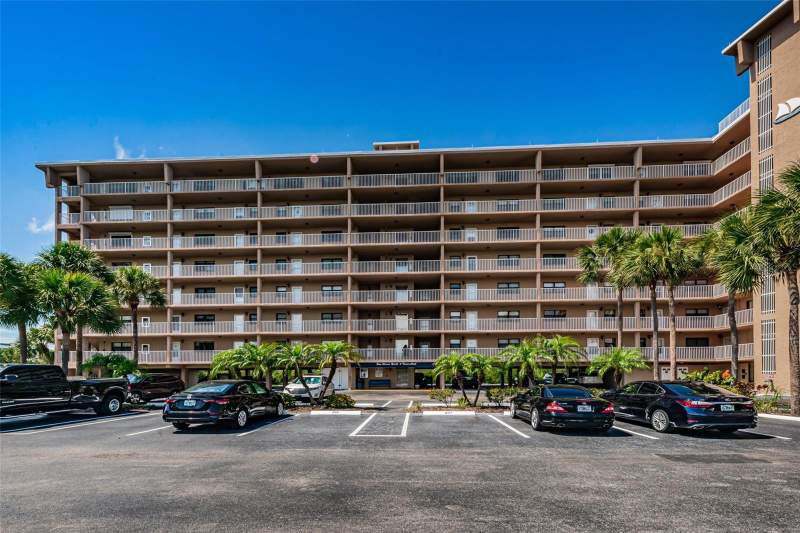 2 bedroom Condominium at 19451 Gulf Boulevard #301, Bay Shores Yacht & Tennis Club, Indian Shores — photo 2