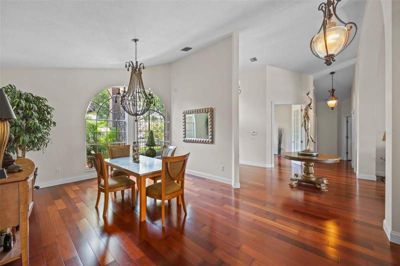4 bedroom Single Family Residence at 6631 Crenshaw Drive, Fairway Cove, Orlando — photo 4