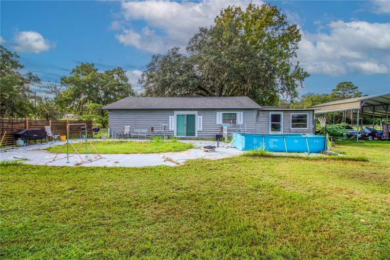 2 bedroom Manufactured Home at 10039 May Gold Lane, Spring Hill, Spring Hill — photo 3