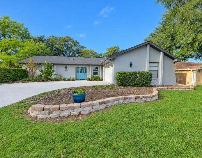 3 bedroom Single Family Residence at 11480 Exmore Street, Spring Hill, Spring Hill — photo 2