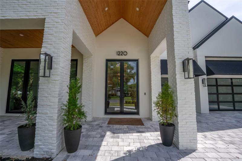 5 bedroom Single Family Residence at 1220 Delaney Park Drive, Weldona Rep, Orlando — photo 2
