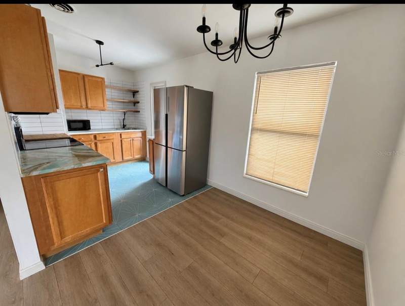 3 bedroom Single Family Residence at 10111 N Ola Avenue, Linebaugh Estates, Tampa — photo 5