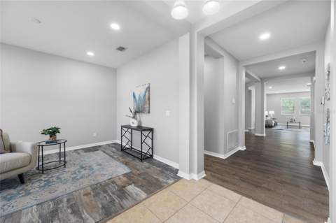 1405 Parker Den Drive, Ruskin FL - photo 10 of 94