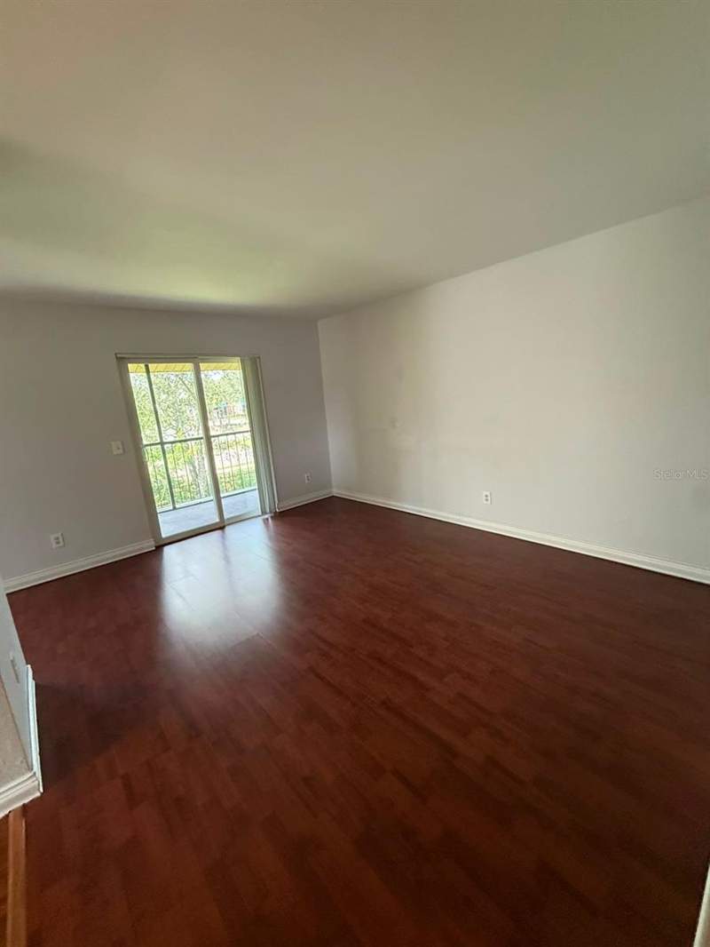 2 bedroom Condominium at 2400 Barley Club Court #3, Hawthorne Village, Orlando — photo 5