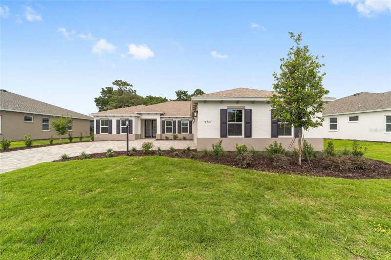 3 bedroom Single Family Residence at 10787 SW 96th Lane, On Top Of The World, Ocala — photo 2