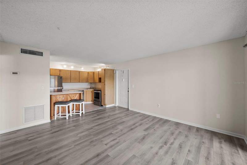 1 bedroom Condominium at 1423 Pine Glen Lane #C1, Pine Ridge At Lake Tarpon Village, Tarpon Springs — photo 3