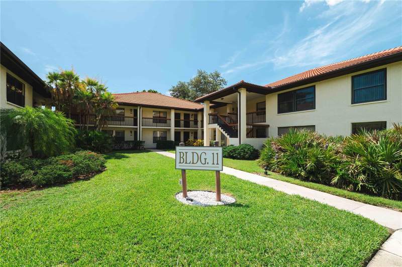 1109 HAMMOCK PINE BOULEVARD home for sale in Hammock Pine Village