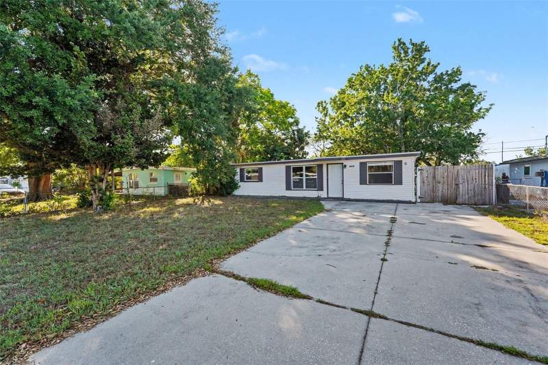 3 bedroom Single Family Residence at 8036 Rose Terrace, Crestridge 6th Add, Seminole — photo 3