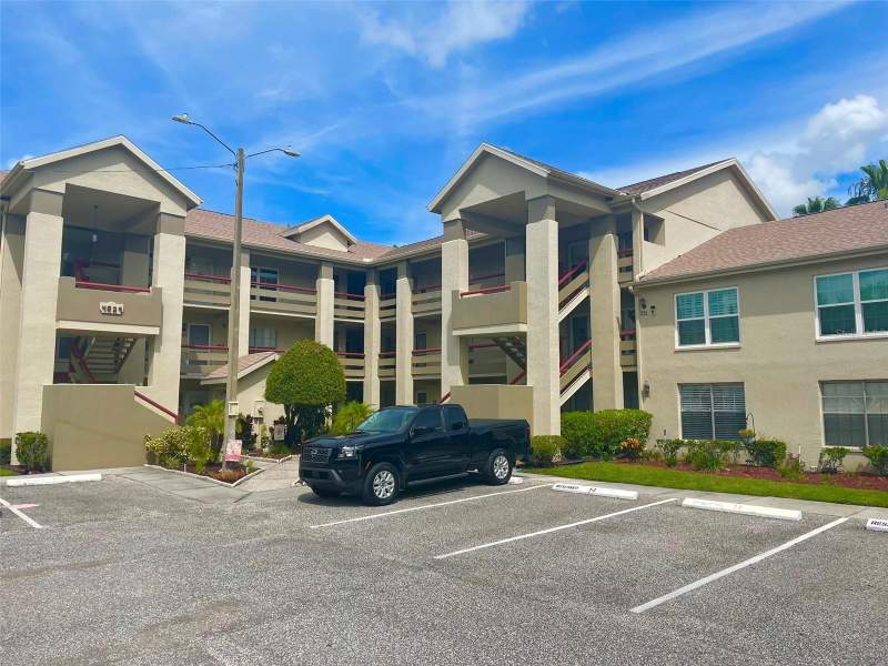 Millpond Lakes Condo