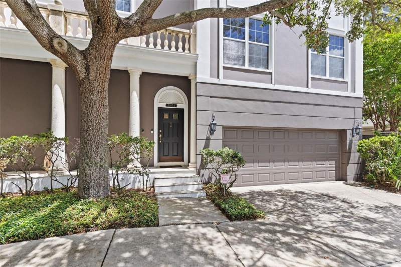 3 bedroom Townhouse at 3007 W Mason Street #A, Oakmont Twnhms, Tampa — photo 2