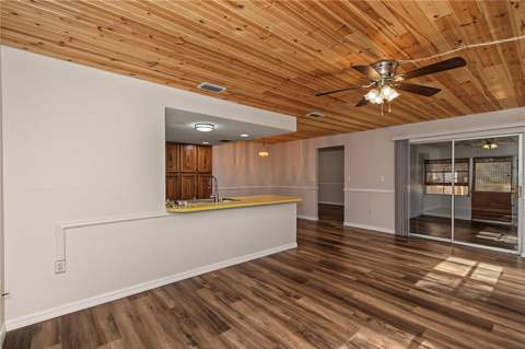 1414 W Evergreen Drive, Citrus Springs FL - photo 19 of 46
