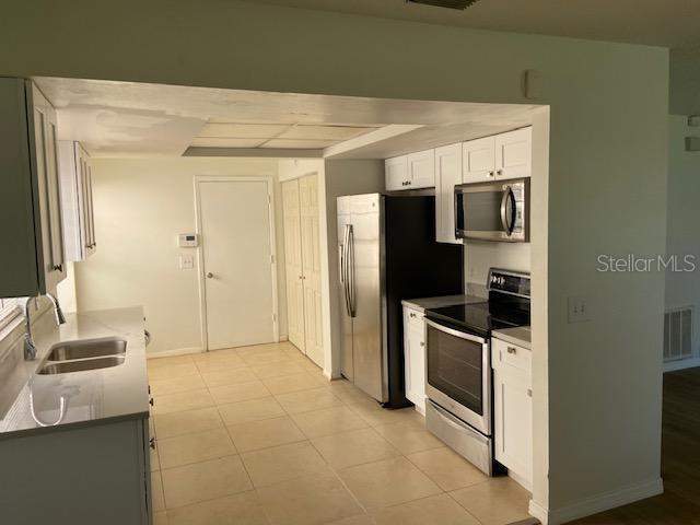 3 bedroom Single Family Residence at 8302 Clermont Street, Riverdale Sub Ph 2, Tampa — photo 2