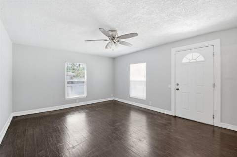 1410 E Waters Avenue, Tampa FL - photo 9 of 38