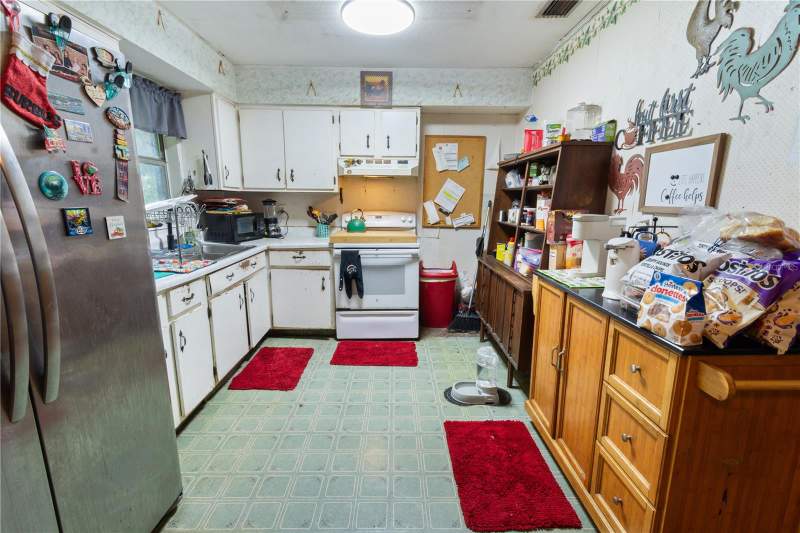 3 bedroom Single Family Residence at 1572 Churchill Court, Lakeland, Lakeland — photo 4