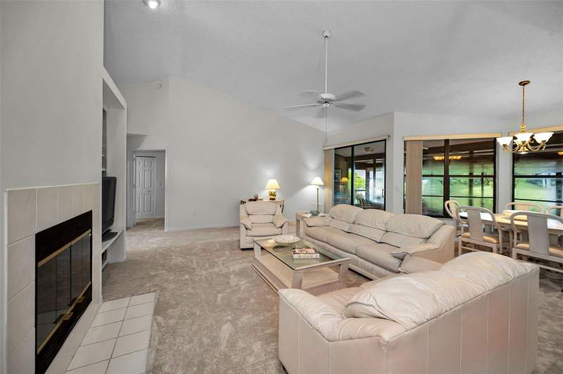 3 bedroom Villa at 900 Lucas Lane, Hunters Trail Twnhms, Oldsmar — photo 4