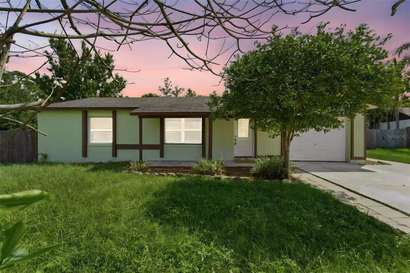 3 bedroom Single Family Residence at 127 BORADA ROAD, HIDDEN LAKE PH 2 UNIT 3, SANFORD — photo 1