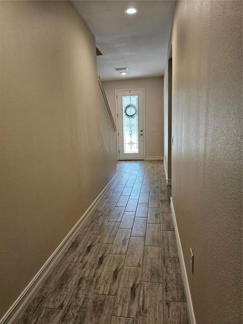 16320 Hyde Manor Drive, Tampa FL - photo 6 of 6