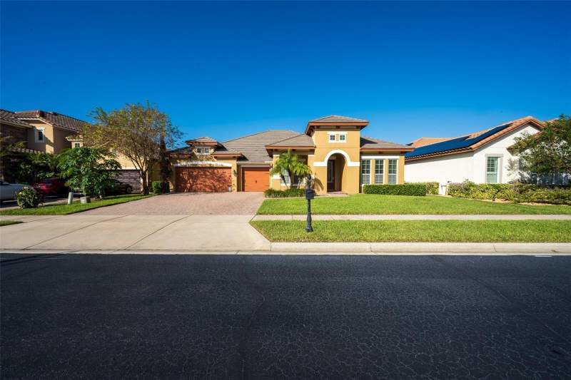 4 bedroom Single Family Residence at 7230 Sangalla Drive, Casa De Lago Rep, Windermere — photo 2