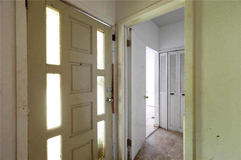 3 bedroom Single Family Residence at 2747 Eaton Avenue, Eaton Park, Lakeland — photo 5