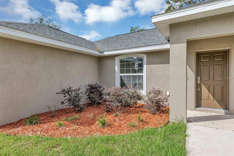 3 bedroom Single Family Residence at 42 Water Track Drive, Silver Spgs Shores, Ocala — photo 2