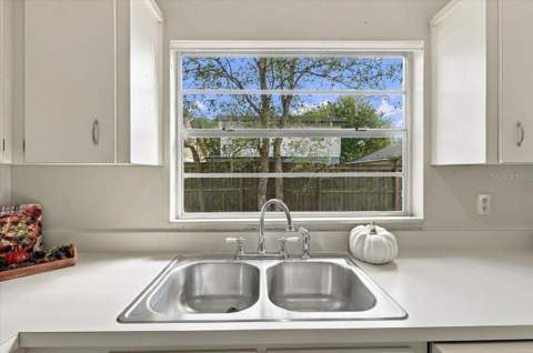 1432 Marigold Drive, Lakeland FL - photo 19 of 43