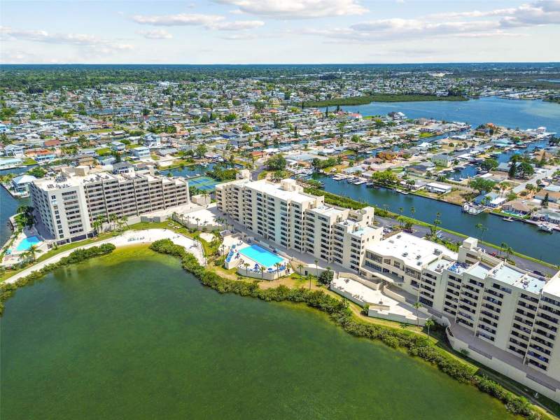 2 bedroom Condominium at 6009 Sea Ranch Drive #107, Gulf Island Beach Tennis, Hudson — photo 2