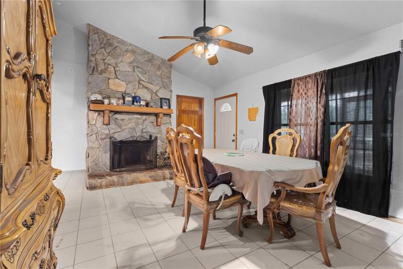 3 bedroom Single Family Residence at 11235 SW 131st Terrace, Rolling Ranch Estates, Dunnellon — photo 4