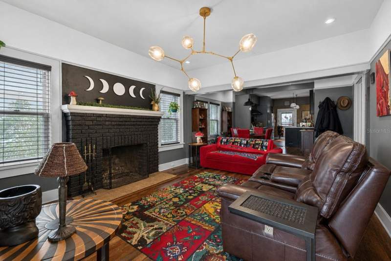 2 bedroom Single Family Residence at 2128 5th Avenue, Bronx, St Petersburg — photo 4