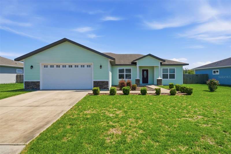 23051 NW 4TH PLACE home for sale in Newberry Oaks