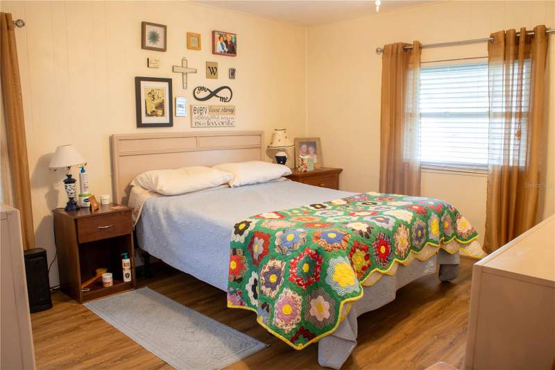 2 bedroom Manufactured Home at 4332 Cherrywood Street, Oakwood Estates, Winter Haven — photo 4