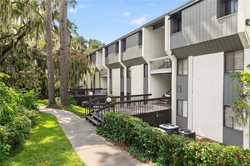 Bivens Lake Estate S