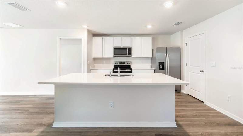 3 bedroom Single Family Residence at 2013 Vandalia Place, Legacy Preserve, Parrish — photo 4