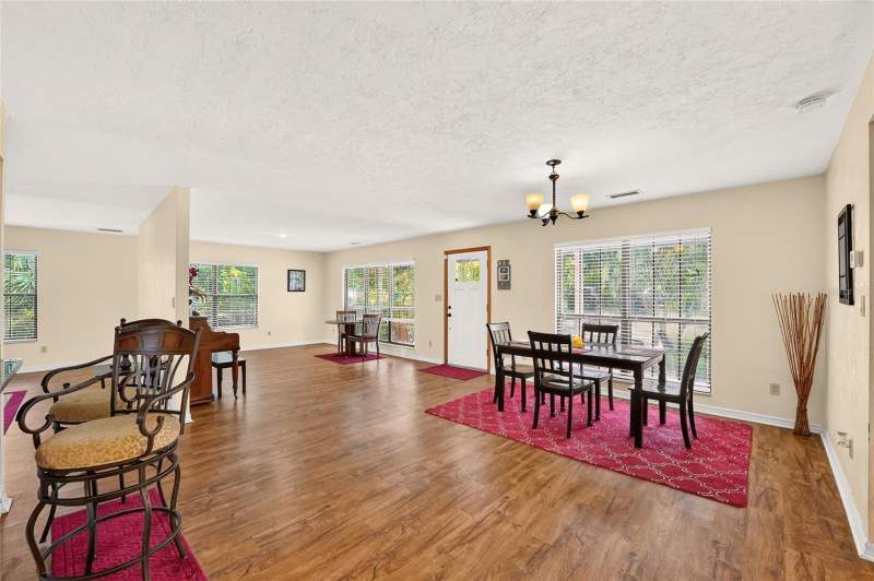 4 bedroom Single Family Residence at 18784 NW 230th Street, G M Whetstone Estate Add To H S, High Springs — photo 5