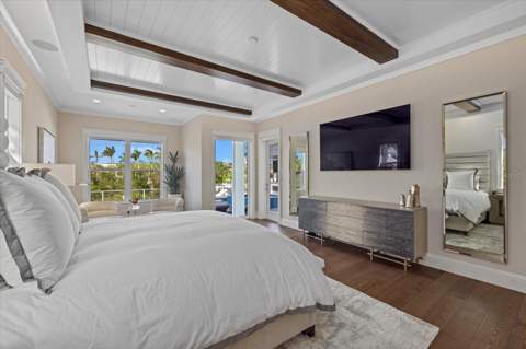 1525 Mallard Lane, Sarasota FL - photo 21 of 99