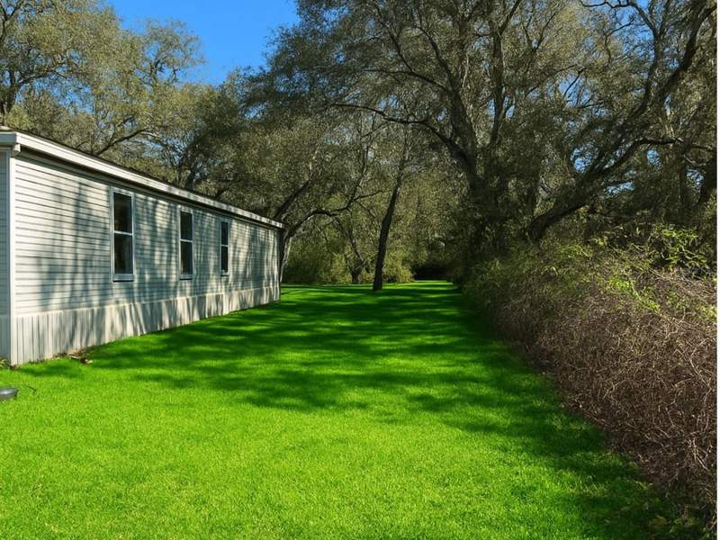 3 bedroom Manufactured Home at 14640 NE 149th Lane, Eureka Shores, Fort Mc Coy — photo 4