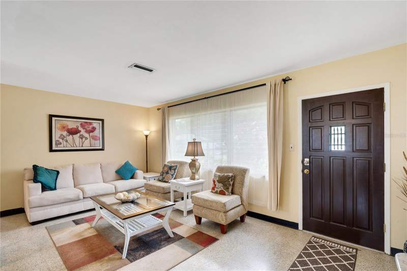 3 bedroom Single Family Residence at 2830 Siesta Drive, South Venice Unit 45, Venice — photo 4
