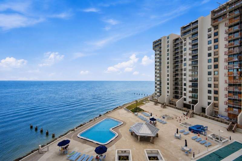 2 bedroom Condominium at 450 S Gulfview Boulevard #705, 440 West Condo, Clearwater Beach — photo 5
