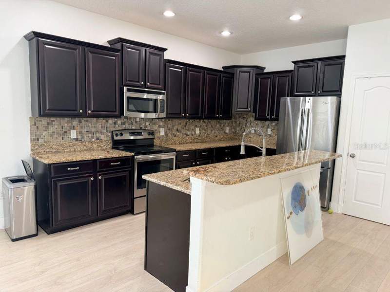 4 bedroom Single Family Residence at 1900 RAFTON ROAD, EMERSON PARK A B C D E K L M N, APOPKA — photo 2
