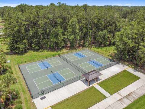 4836 Majestic Hills Loop, Brooksville FL - photo 15 of 29