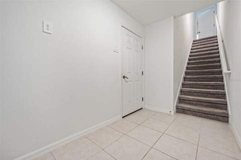 4607 Tuscan Loon Drive, Tampa FL - photo 6 of 50