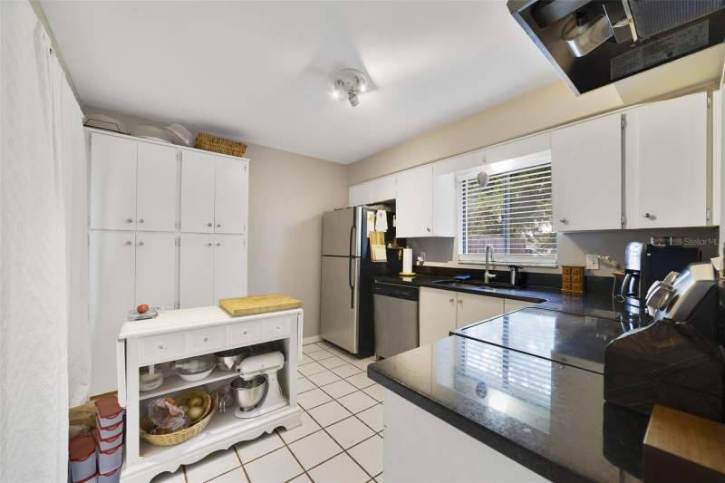 3 bedroom Half Duplex at 5909 TURNBULL DRIVE, COUNTRYSIDE, ORLANDO — photo 5