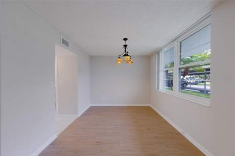 4715 Bay Street #132, St Petersburg FL - photo 7 of 41