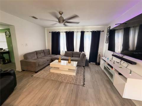 610 Capehart Drive, Orlando FL - photo 9 of 28