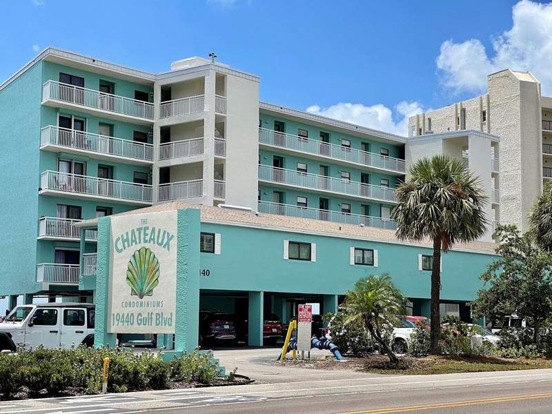19440 GULF BOULEVARD #105 home for sale in Chateaux Condo