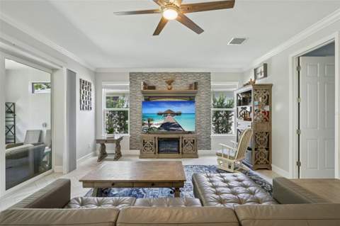 9085 Spruce Creek Circle, Riverview FL - photo 6 of 6